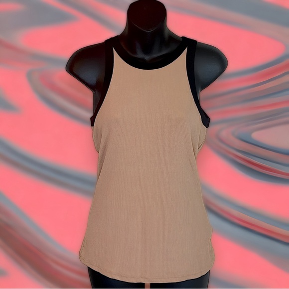 (NWT) CBR Ribbed Contrast Racerback Tank (Women’s Large) - Picture 4 of 12